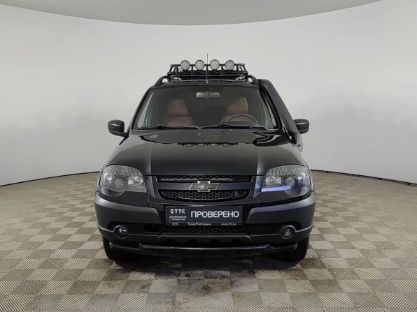 Chevrolet Niva I Рестайлинг с пробегом 2018 года, цена 850 000 рублей, 107400 км, внедорожник, Автокод Объявления