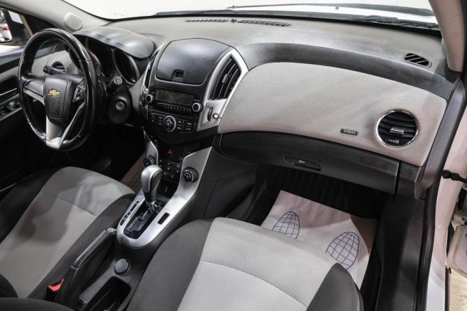 Chevrolet Cruze I Рестайлинг с пробегом 2014 года, цена 749 000 рублей, 221500 км, хэтчбек, Автокод Объявления