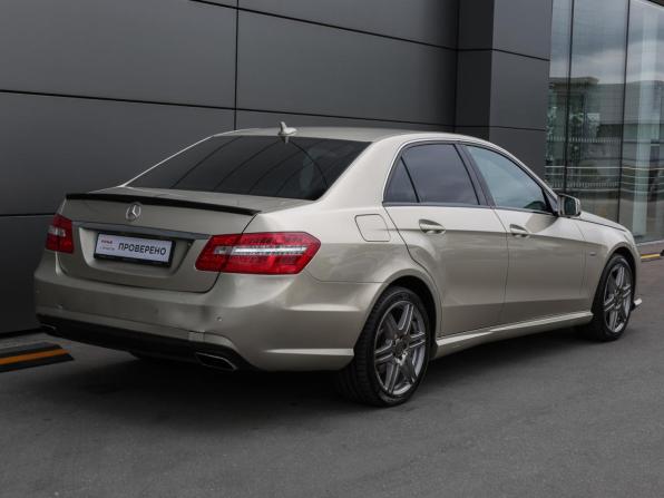 Mercedes-Benz E-Класс IV (W212 S212 C207) с пробегом 2012 года, цена 1 349 000 рублей, 203162 км, седан, Автокод Объявления