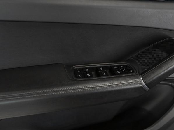 Porsche Cayenne III с пробегом 2021 года, цена 6 100 000 рублей, 91769 км, внедорожник, Автокод Объявления