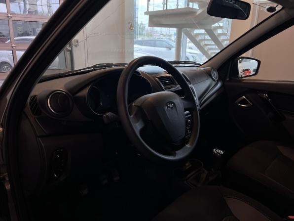 Lada (ВАЗ) Granta I Рестайлинг с пробегом 2024 года, цена 950 000 рублей, 25987 км, седан, Автокод Объявления