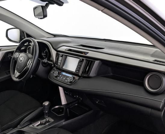 Toyota RAV4 IV (XA40) Рестайлинг с пробегом 2018 года, цена 2 800 000 рублей, 51388 км, внедорожник, Автокод Объявления