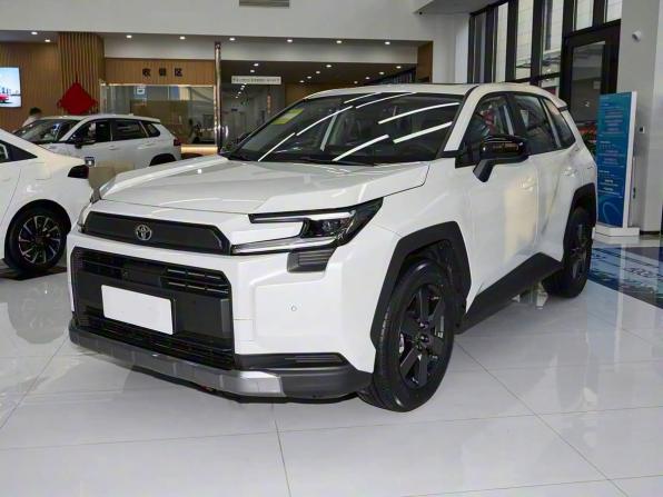 Новый Toyota RAV4 VI (XA60) 2025 года, цена 4 740 000 рублей, внедорожник, Автокод Объявления