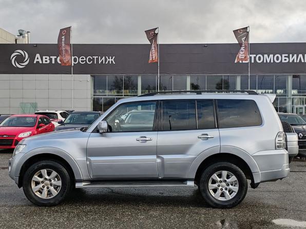 Mitsubishi Pajero IV Рестайлинг 1 с пробегом 2011 года, цена 2 049 000 рублей, 130000 км, внедорожник, Автокод Объявления