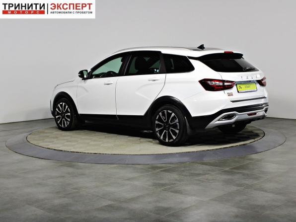 Lada (ВАЗ) Vesta I Рестайлинг (NG) с пробегом 2024 года, цена 1 457 000 рублей, 36552 км, универсал, Автокод Объявления