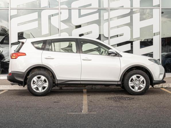 Toyota RAV4 IV (XA40) с пробегом 2014 года, цена 1 910 000 рублей, 125241 км, внедорожник, Автокод Объявления