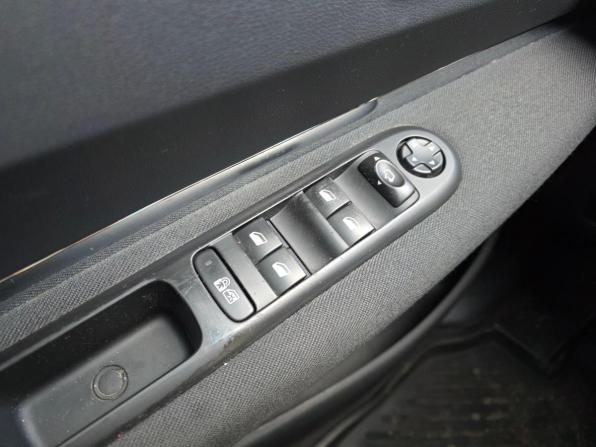 Peugeot 3008 I с пробегом 2012 года, цена 589 000 рублей, 183850 км, внедорожник, Автокод Объявления