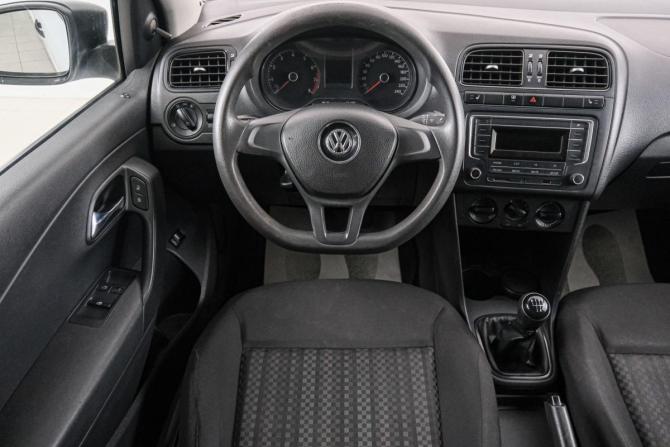Volkswagen Polo V Рестайлинг с пробегом 2018 года, цена 869 000 рублей, 204000 км, седан, Автокод Объявления