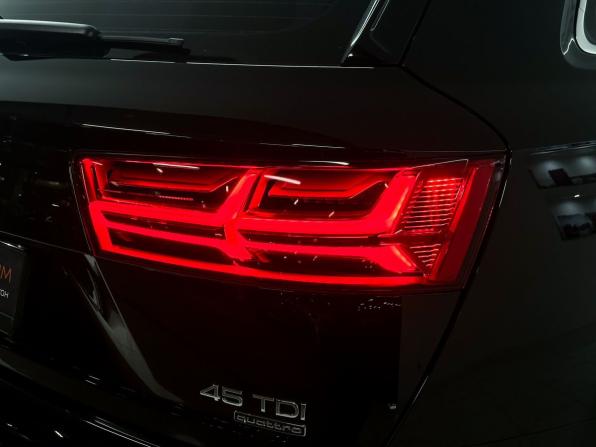 Audi Q7 II (4M) с пробегом 2019 года, цена 5 500 000 рублей, 131340 км, внедорожник, Автокод Объявления