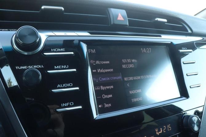 Toyota Camry VIII (XV70) с пробегом 2018 года, цена 2 099 000 рублей, 219422 км, седан, Автокод Объявления
