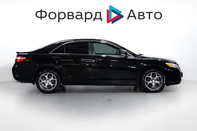 Toyota Camry VI (XV40) Рестайлинг с пробегом 2010 года, цена 1 100 000 рублей, 302761 км, седан, Автокод Объявления