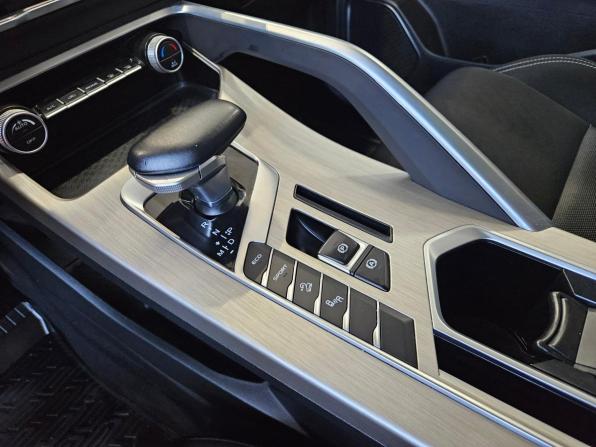 Geely Coolray I с пробегом 2023 года, цена 1 520 000 рублей, 75541 км, внедорожник, Автокод Объявления