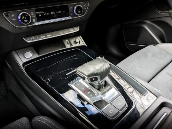 Audi Q5 II (FY) Рестайлинг с пробегом 2021 года, цена 4 099 000 рублей, 139895 км, внедорожник, Автокод Объявления