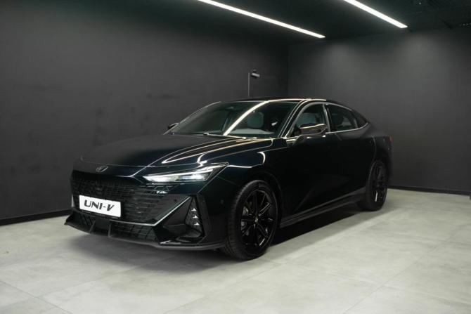 Новый Changan UNI-V I 2025 года, цена 3 617 395 рублей, лифтбек, Автокод Объявления