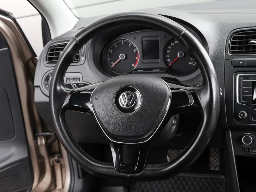 Volkswagen Polo V Рестайлинг Москва  - изображение 19
