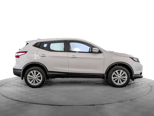 Nissan Qashqai II с пробегом 2018 года, цена 1 485 000 рублей, 125266 км, внедорожник, Автокод Объявления