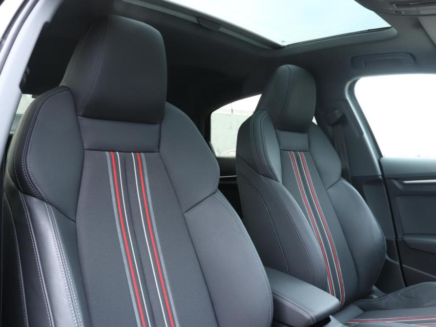 Audi A3 IV (8Y) Москва  - изображение 15