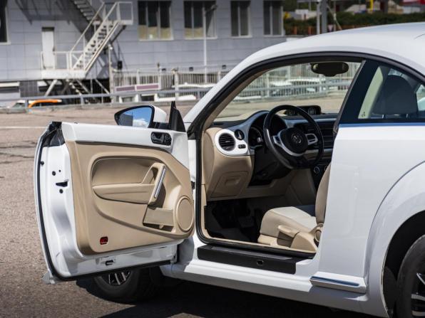 Volkswagen Beetle II (A5) с пробегом 2014 года, цена 1 498 000 рублей, 46000 км, хэтчбек, Автокод Объявления