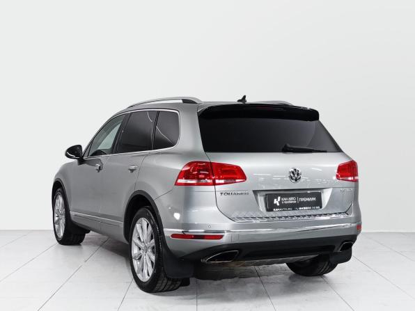 Volkswagen Touareg II Рестайлинг с пробегом 2015 года, цена 2 692 000 рублей, 209995 км, внедорожник, Автокод Объявления