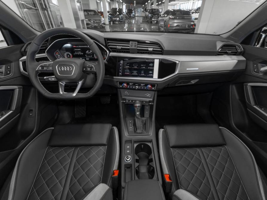 Audi Q3 II (F3) Москва  - изображение 8