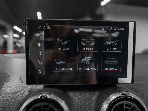 Audi Q2 I Рестайлинг с пробегом 2026 года, цена 3 690 000 рублей, 50 км, внедорожник, Автокод Объявления