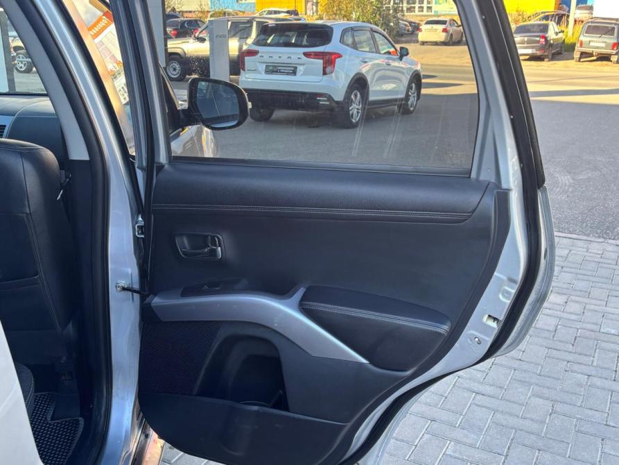 Mitsubishi Outlander II Рестайлинг Сыктывкар  - изображение 10