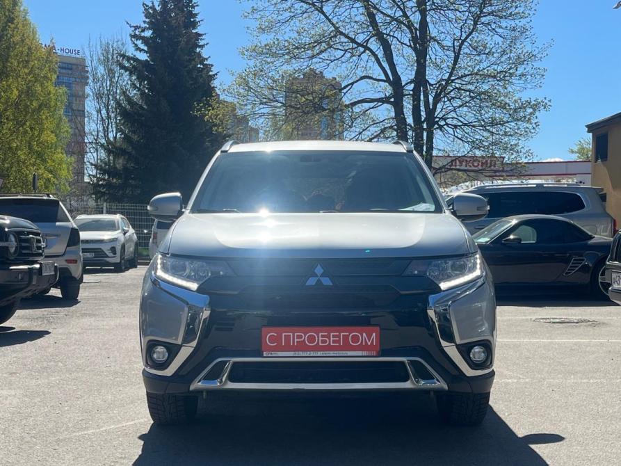 Mitsubishi Outlander III Рестайлинг 3 Санкт-Петербург  - изображение 2