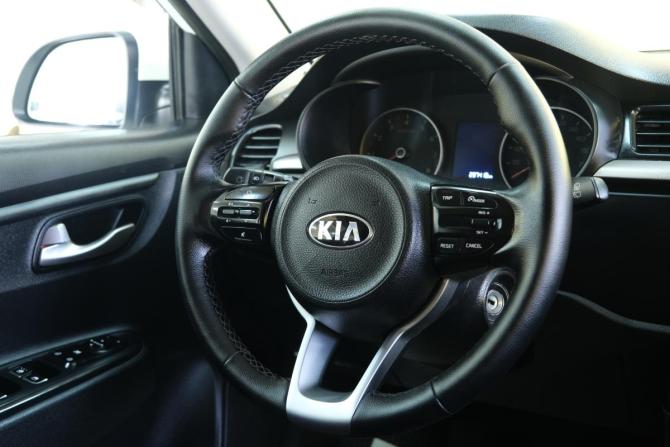Kia Rio IV с пробегом 2019 года, цена 999 000 рублей, 230000 км, хэтчбек, Автокод Объявления