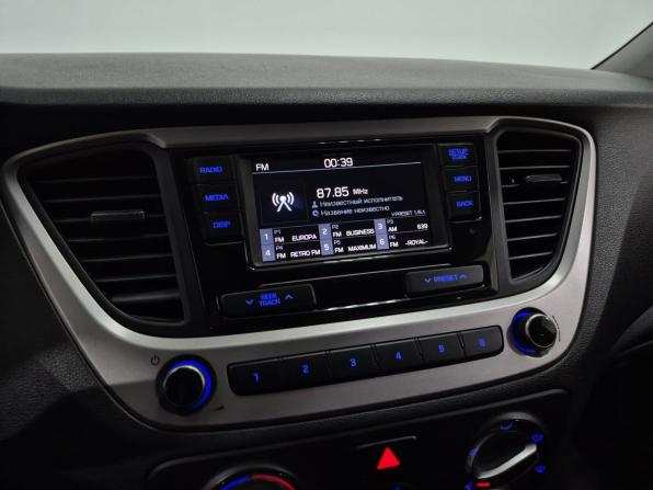 Hyundai Solaris II с пробегом 2019 года, цена 1 280 000 рублей, 144285 км, седан, Автокод Объявления