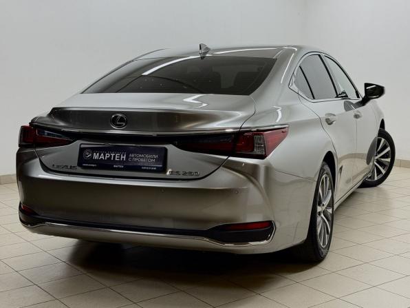 Lexus ES VII с пробегом 2020 года, цена 4 255 000 рублей, 56681 км, седан, Автокод Объявления