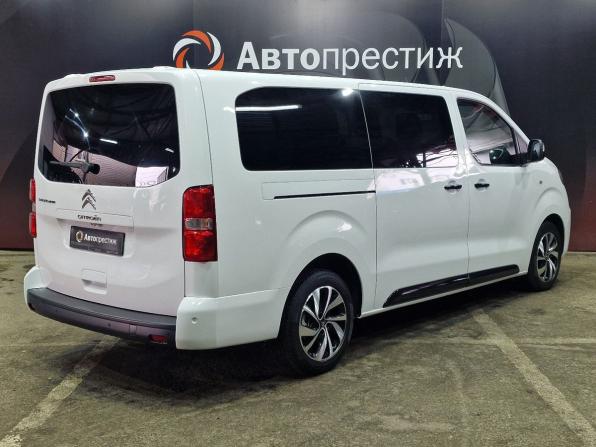 Citroen SpaceTourer I с пробегом 2019 года, цена 2 790 000 рублей, 124150 км, минивэн, Автокод Объявления