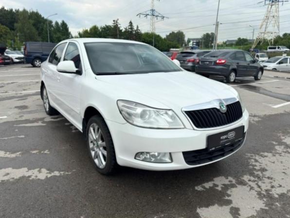 Skoda Octavia II (A5) Рестайлинг с пробегом 2013 года, цена 765 000 рублей, 158542 км, лифтбек, Автокод Объявления