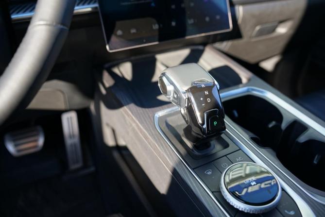 Jaecoo J7 I с пробегом 2024 года, цена 2 299 000 рублей, 48181 км, внедорожник, Автокод Объявления