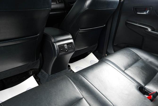 Toyota Camry VII (XV50) Рестайлинг с пробегом 2014 года, цена 1 929 000 рублей, 234000 км, седан, Автокод Объявления