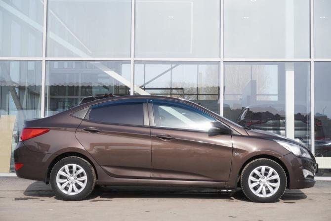 Hyundai Solaris I Рестайлинг с пробегом 2015 года, цена 895 000 рублей, 172300 км, седан, Автокод Объявления