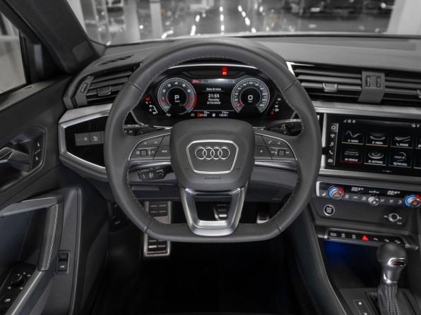 Audi Q3 II (F3) с пробегом 2025 года, цена 4 950 000 рублей, 12 км, внедорожник, Автокод Объявления