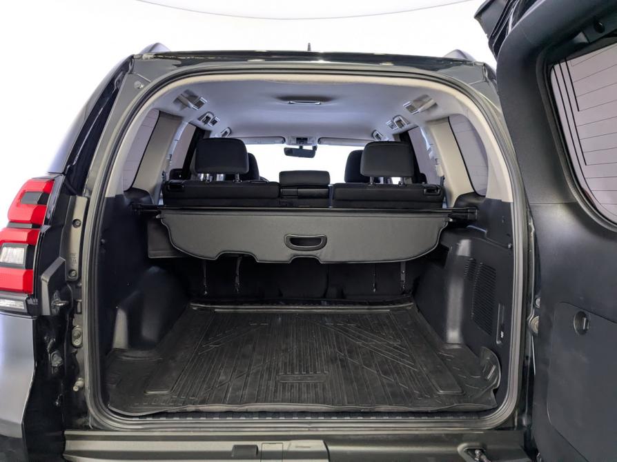 Toyota Land Cruiser Prado 150 Series Рестайлинг 2 Москва  - изображение 9