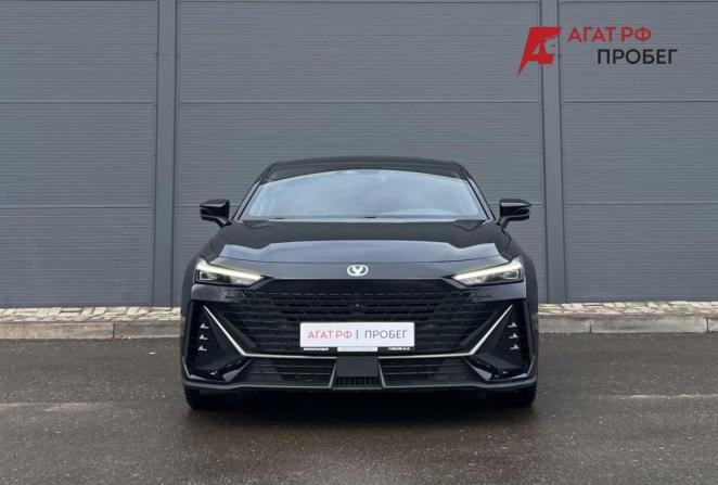 Changan UNI-V I с пробегом 2023 года, цена 2 390 000 рублей, 25134 км, лифтбек, Автокод Объявления
