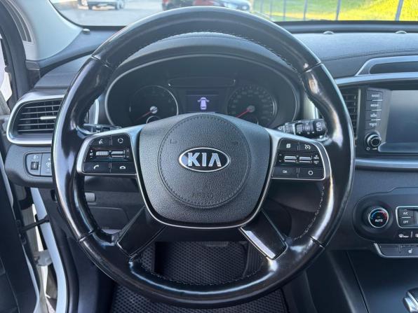 Kia Sorento III Prime Рестайлинг с пробегом 2018 года, цена 2 690 000 рублей, 105655 км, внедорожник, Автокод Объявления