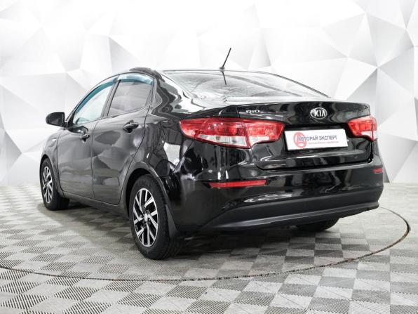 Kia Rio III Рестайлинг с пробегом 2016 года, цена 850 000 рублей, 144776 км, седан, Автокод Объявления