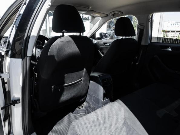 Volkswagen Jetta VI с пробегом 2013 года, цена 998 000 рублей, 250064 км, седан, Автокод Объявления