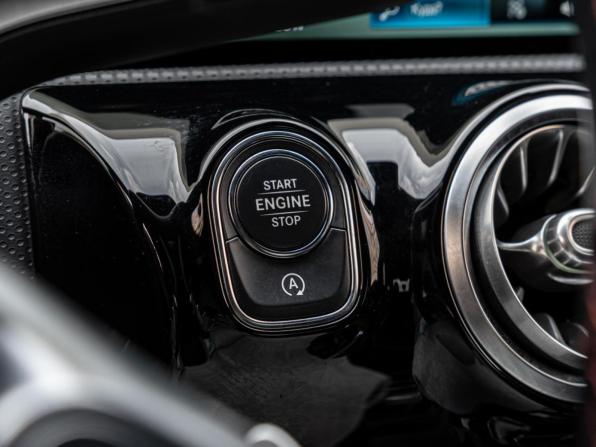 Mercedes-Benz CLA II (C118 X118) с пробегом 2019 года, цена 2 865 000 рублей, 104801 км, седан, Автокод Объявления