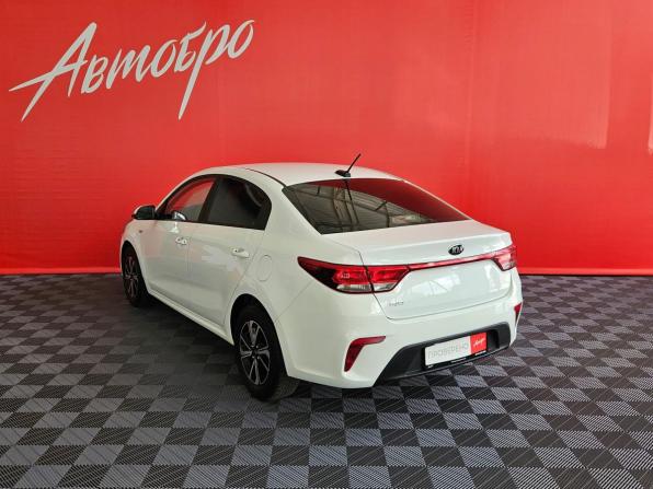 Kia Rio IV с пробегом 2020 года, цена 1 215 000 рублей, 170262 км, седан, Автокод Объявления
