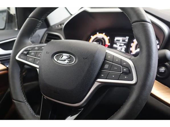 Lada (ВАЗ) Vesta I Рестайлинг (NG) с пробегом 2024 года, цена 1 599 000 рублей, 7000 км, универсал, Автокод Объявления
