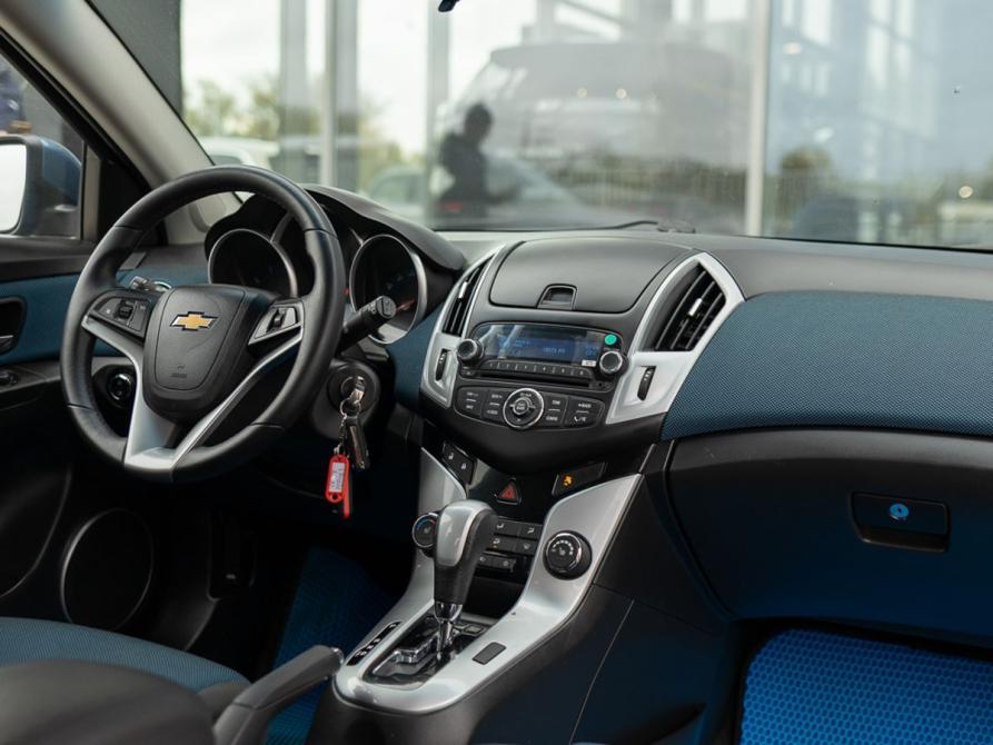 Chevrolet Cruze I Рестайлинг Новосибирск  - изображение 10