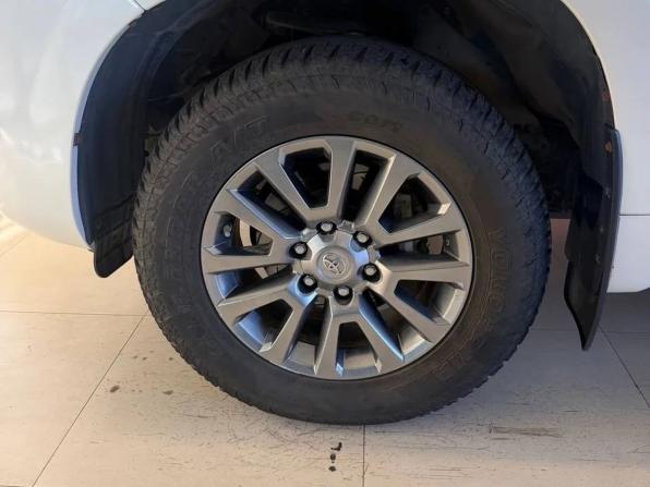 Toyota Land Cruiser Prado 150 Series Рестайлинг 2 с пробегом 2018 года, цена 5 200 000 рублей, 170296 км, внедорожник, Автокод Объявления