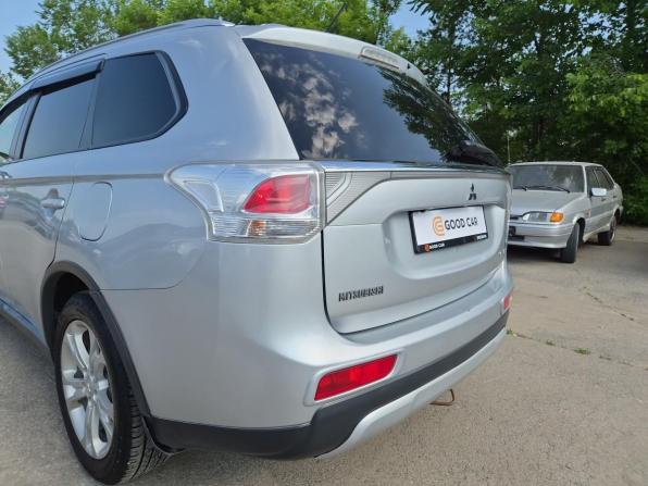 Mitsubishi Outlander III Рестайлинг с пробегом 2014 года, цена 1 550 000 рублей, 176655 км, внедорожник, Автокод Объявления