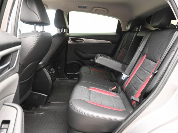 Haval F7x I Рестайлинг с пробегом 2023 года, цена 2 189 900 рублей, 66067 км, внедорожник, Автокод Объявления