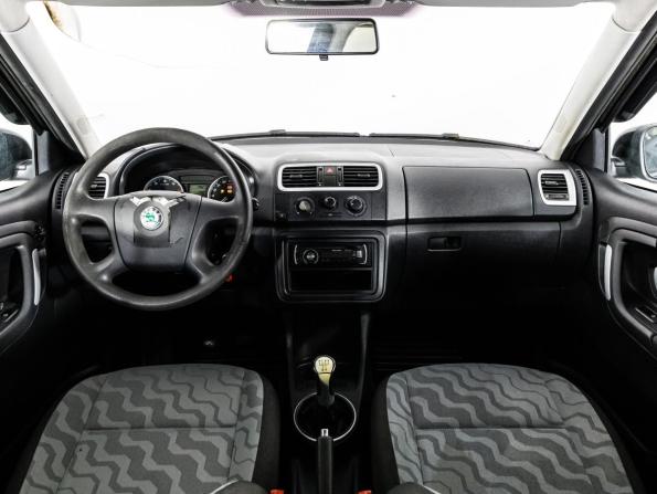 Skoda Fabia II с пробегом 2009 года, цена 299 000 рублей, 178944 км, хэтчбек, Автокод Объявления