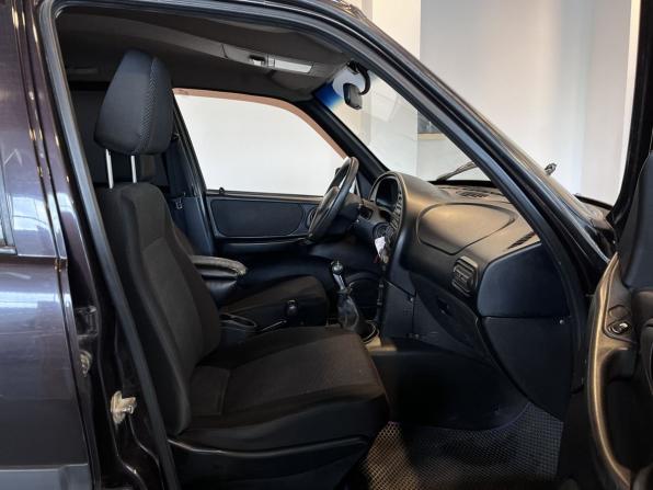 Chevrolet Niva I Рестайлинг с пробегом 2013 года, цена 489 000 рублей, 191232 км, внедорожник, Автокод Объявления